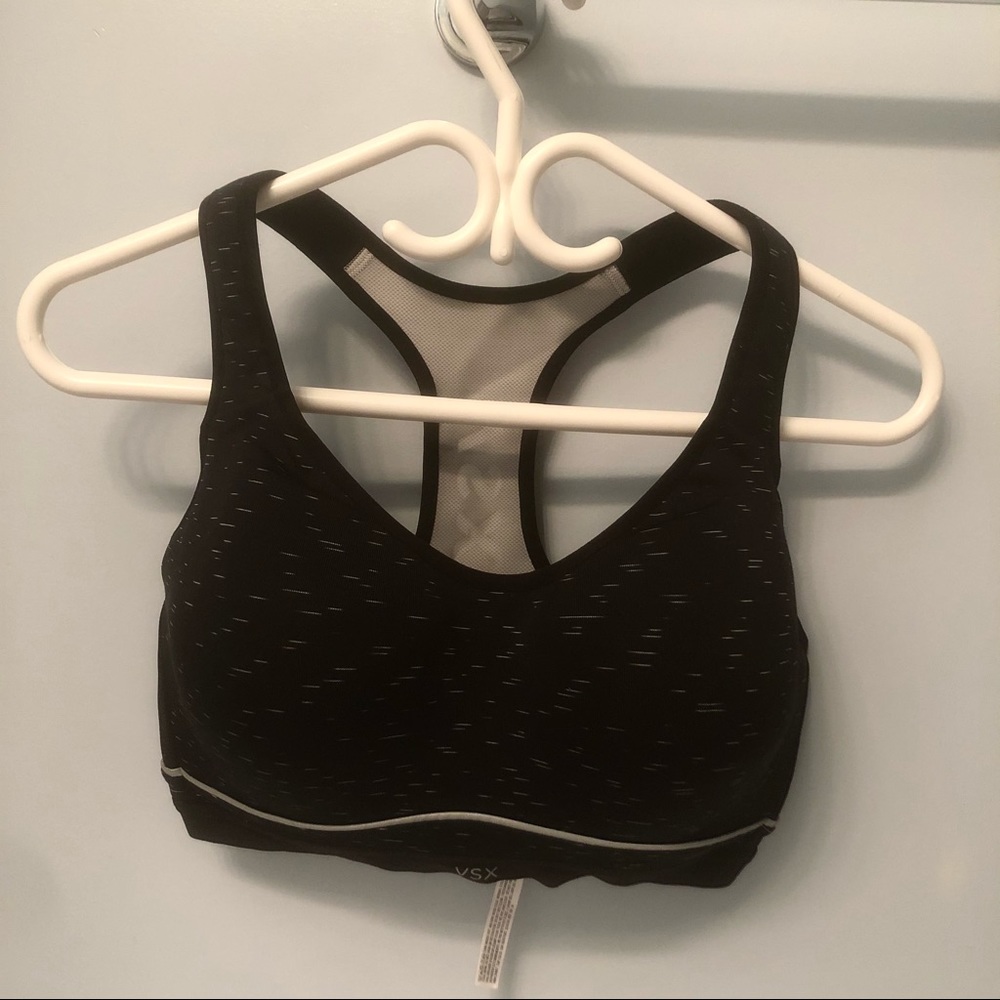 Victoria’s Secret VSX Incredible Sports Bra 34DDD